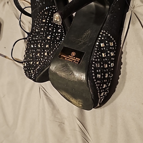 'WOMEN'S PLATFORM SHOES - Picture 3 of 3